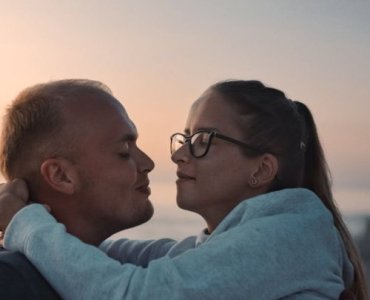 Z odwagą do bliskości: małe kroki, które zmieniają relacje na lepsze