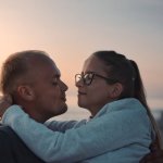 Z odwagą do bliskości: małe kroki, które zmieniają relacje na lepsze