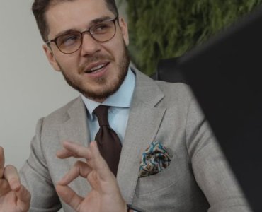 Uruchom swój wewnętrzny kompas: przewodnik dla początkujących po coachingu samoświadomości