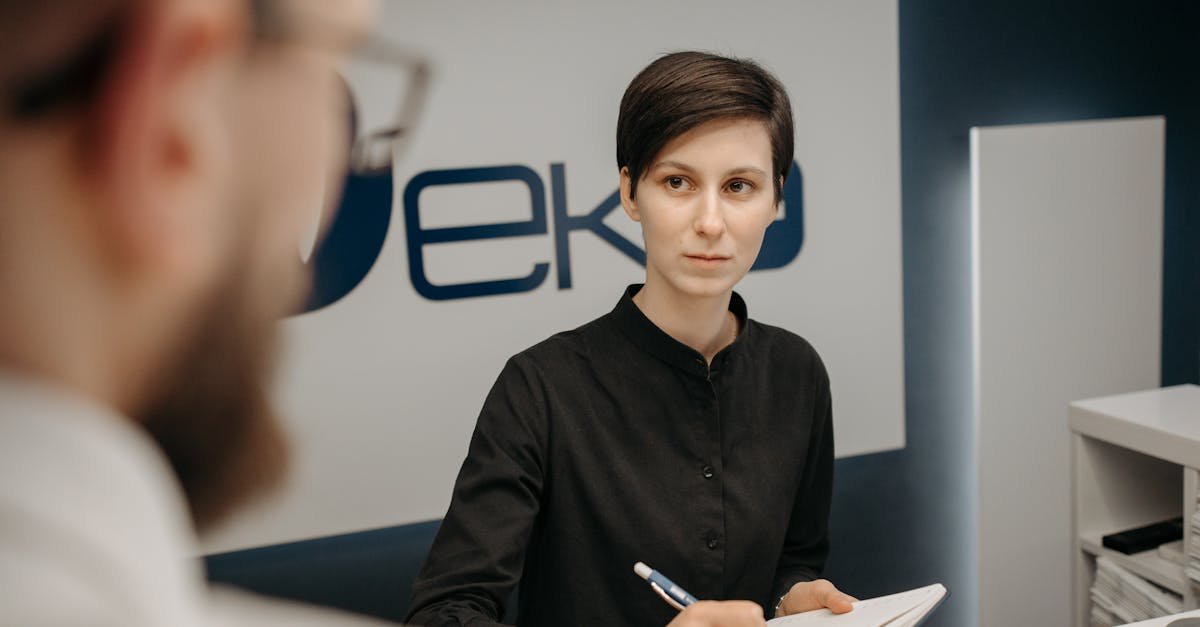 Kulisy rekrutacyjnych testów: czego się spodziewać i jak zabłysnąć w procesie naboru