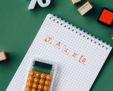 Wyjątkowe wydatki bez bólu portfela: jak pozwolić sobie na więcej, nie nadwerężając budżetu