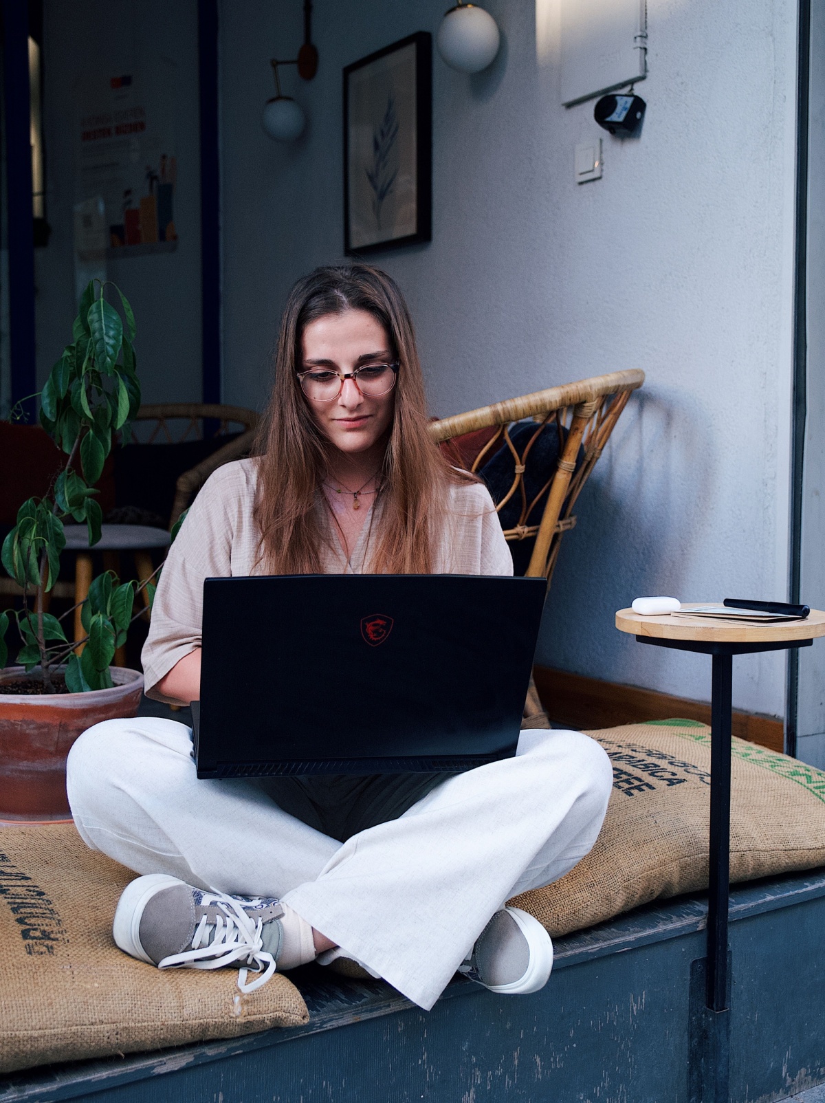 Jak znaleźć pierwszego klienta jako freelancer – praktyczny poradnik