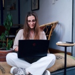 Jak znaleźć pierwszego klienta jako freelancer – praktyczny poradnik
